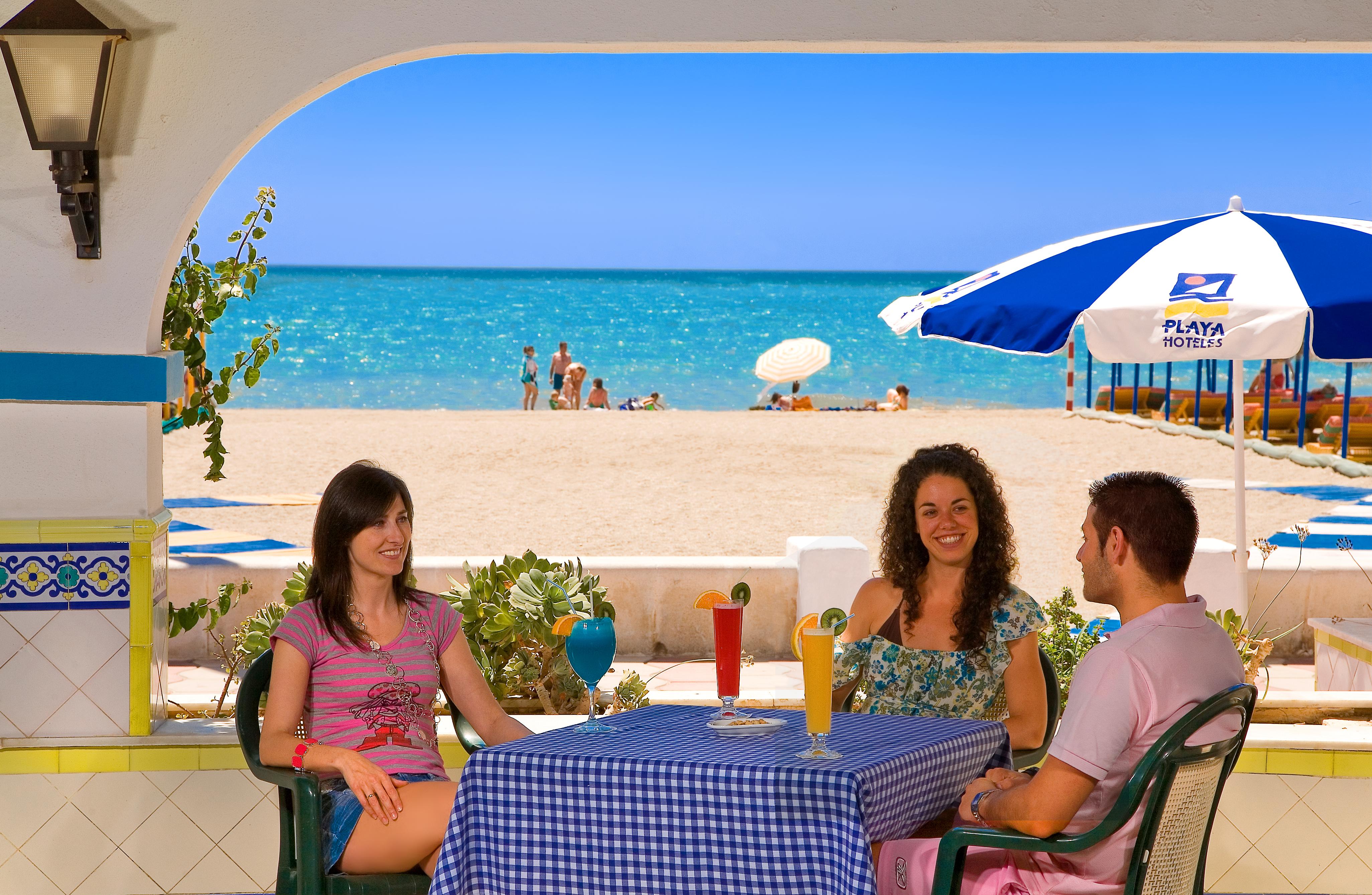 Отель Playacapricho Рокетас-де-Мар Экстерьер фото